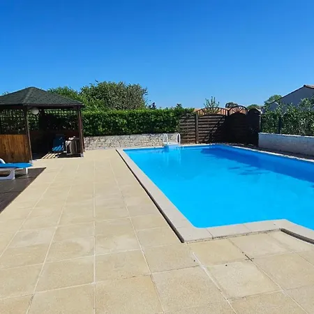 L'etape Bed & Breakfast Les Gonds